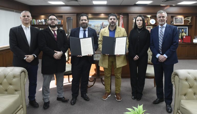 Convenio marco de cooperación interinstitucional entre la Municipalidad de Asunción y la Entidad Advanced Leadership Foundation se firmó para realizar la Cumbre de la Economía Verde