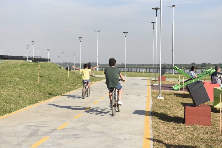 La Avenida Costanera Sur suma una extraordinaria belleza y confort vial a Asunción