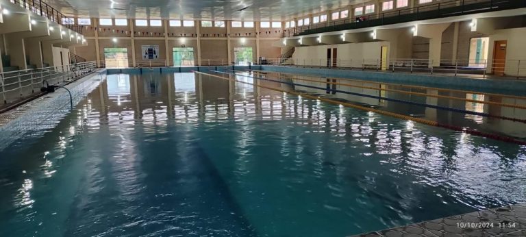 Operativo de control del estado de las piscinas en Asunción realizan técnicos de la Dirección de Defensa al Consumidor de la Comuna Capitalina