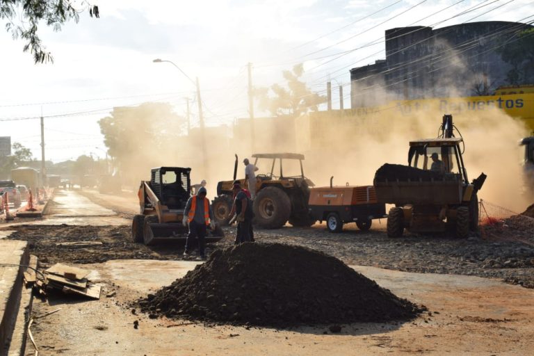 Municipalidad de Asunción habilita una semana antes la circulación vehicular en la avenida Eusebio Ayala y Domingo Montanaro, cerrado por obras del desagüe pluvial de las cuencas de los arroyos Itay y Lambaré