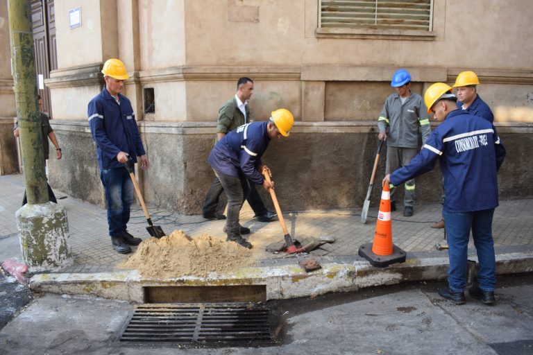 Intendente Rodríguez participó del inicio de las obras de infraestructuras subterráneas para redes de energía eléctrica e iluminación LED en el microcentro capitalino