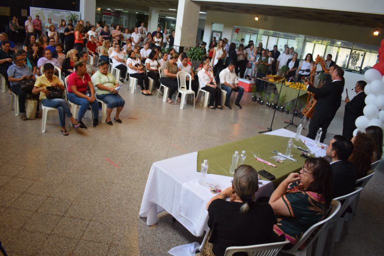 Municipalidad conmemora el Día de la Mujer Paraguaya resaltando su valentía y coraje para sacar adelante la Nación